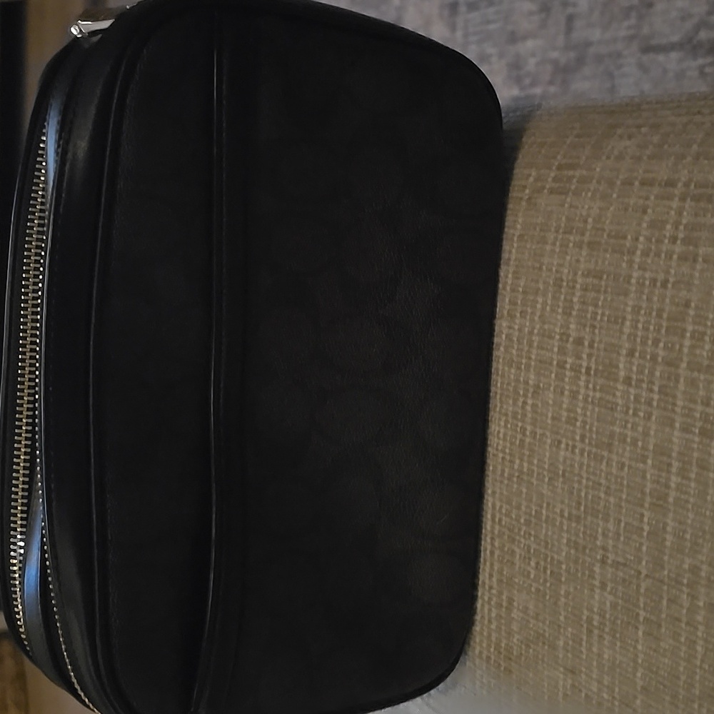 Coach Signature Black and Brown Crossbody Bag - Picture 9 of 9
